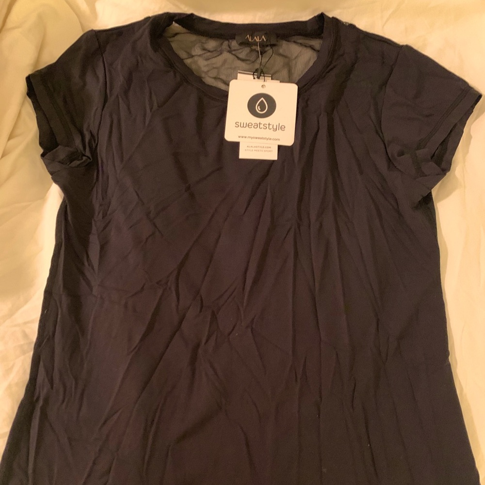 NWT! ALALA short sleeve with back v mesh detail